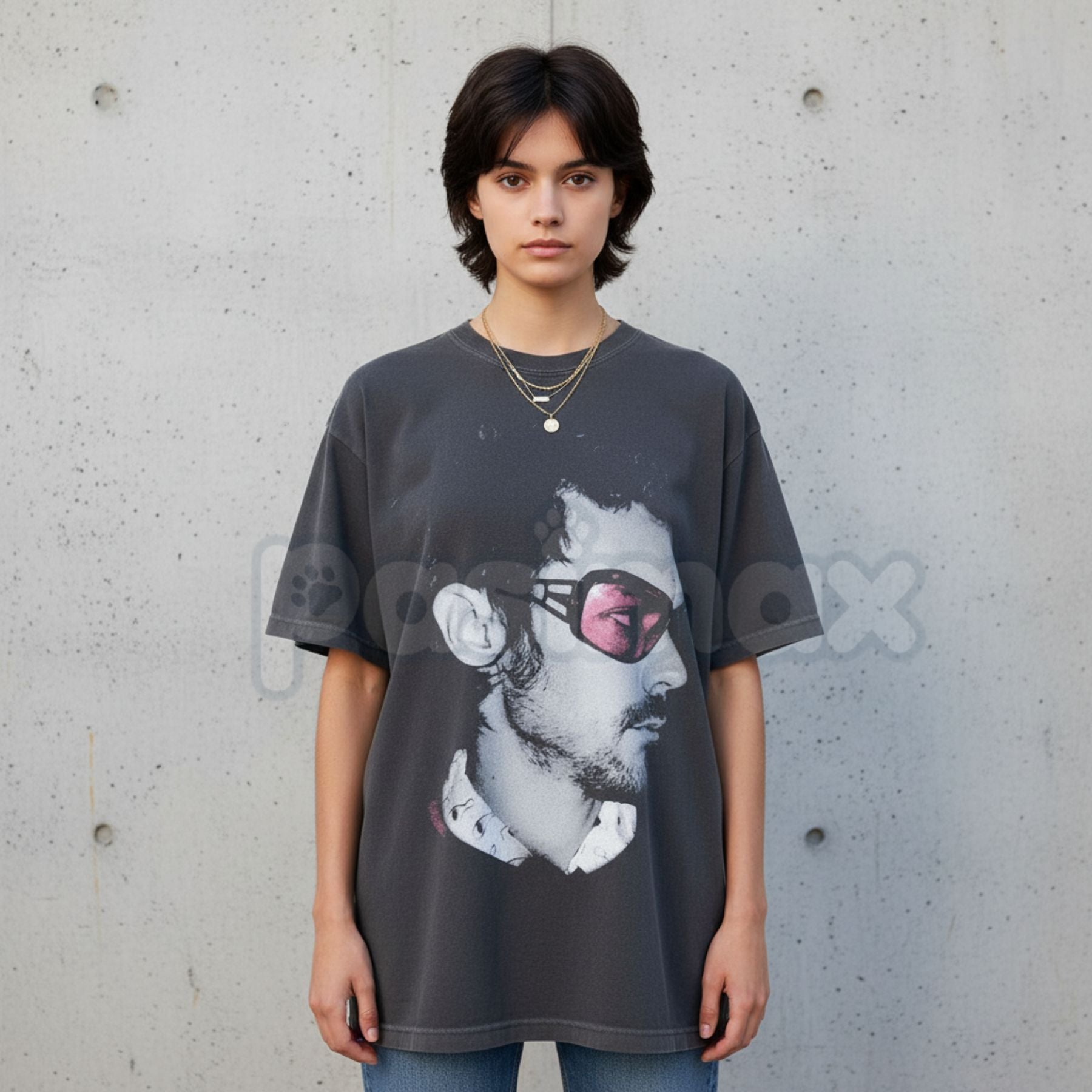 Comfort Colors® Harry Disco Ball & Kiss T-Shirt – Retro Music Fan Graphic Tee, Vintage "Big Face" Style Concert Shirt, Trendy Aesthetic Pop Star Top