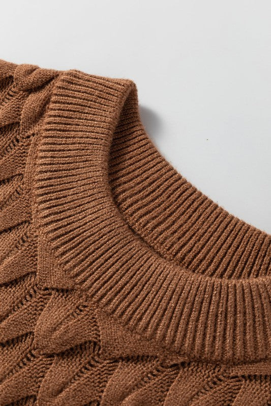 Fish Scale Textured Knit Short Sleeve Sweater