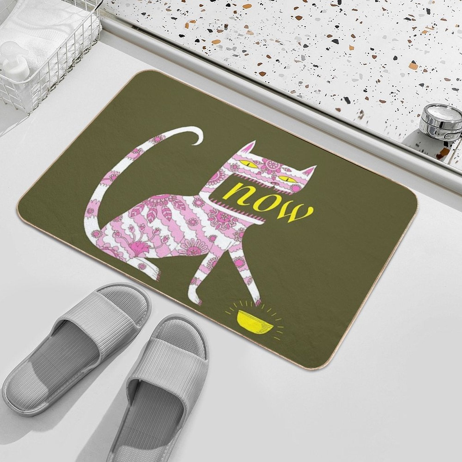 Now Cat  Anti-Trip Bath Mat