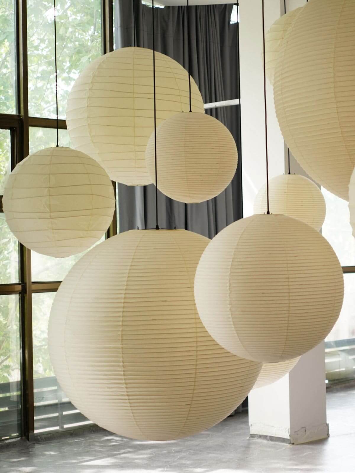 Akari Spherical Pendant Light
