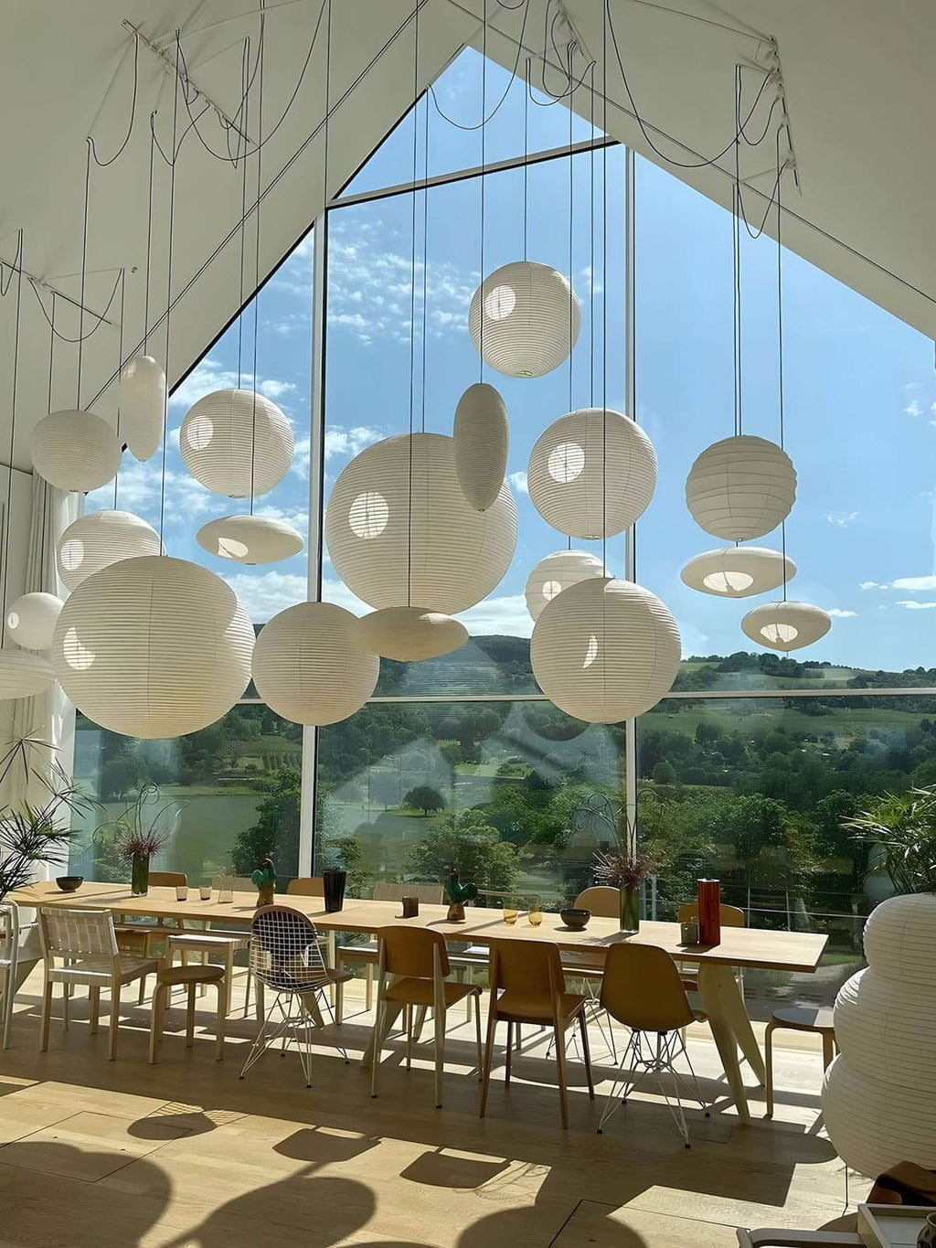 Akari Spherical Pendant Light