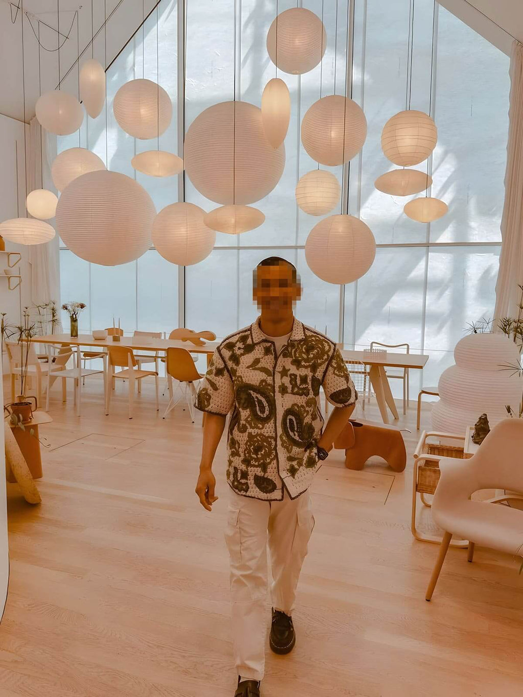 Akari Spherical Pendant Light