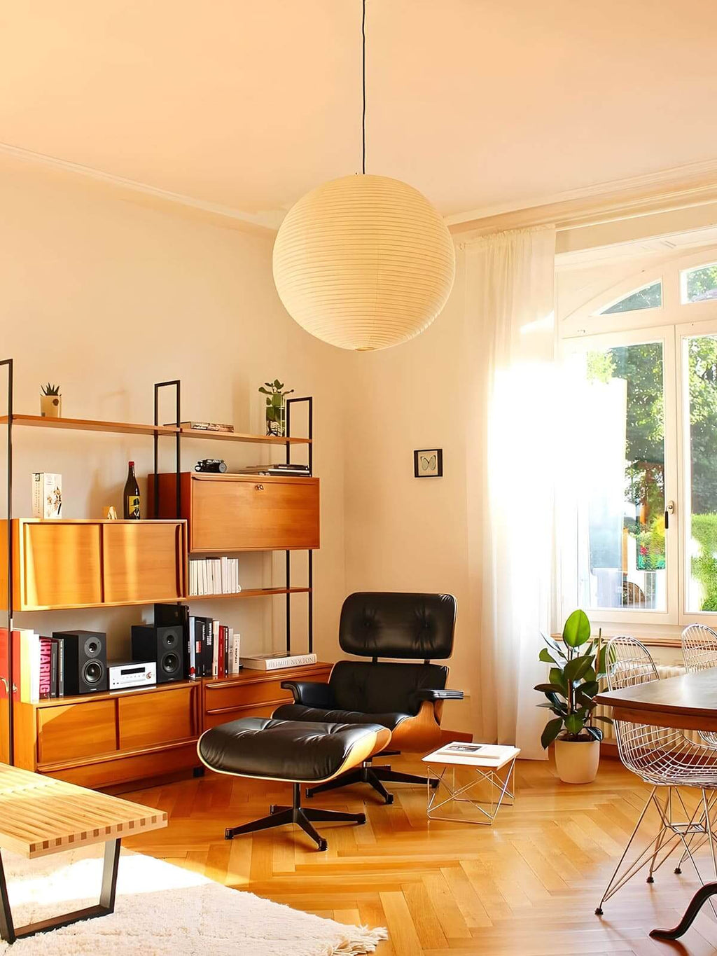 Akari Spherical Pendant Light
