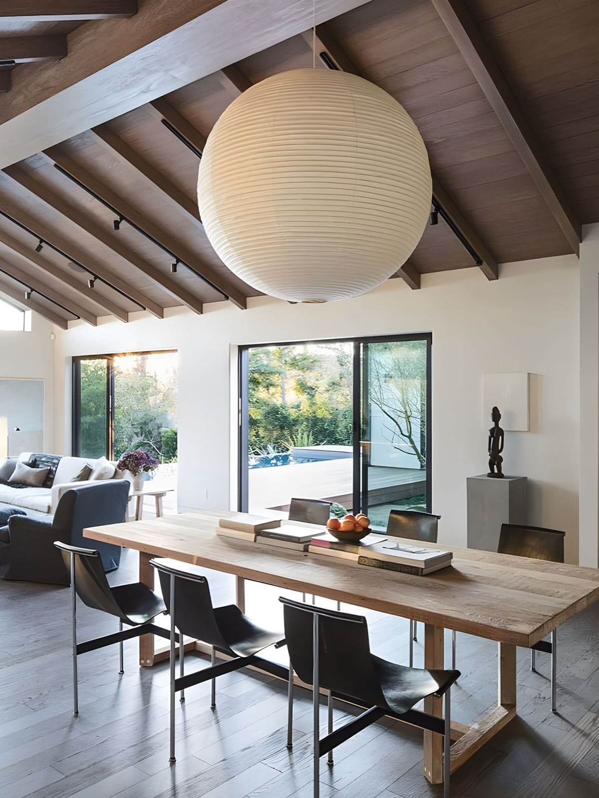 Akari Spherical Pendant Light