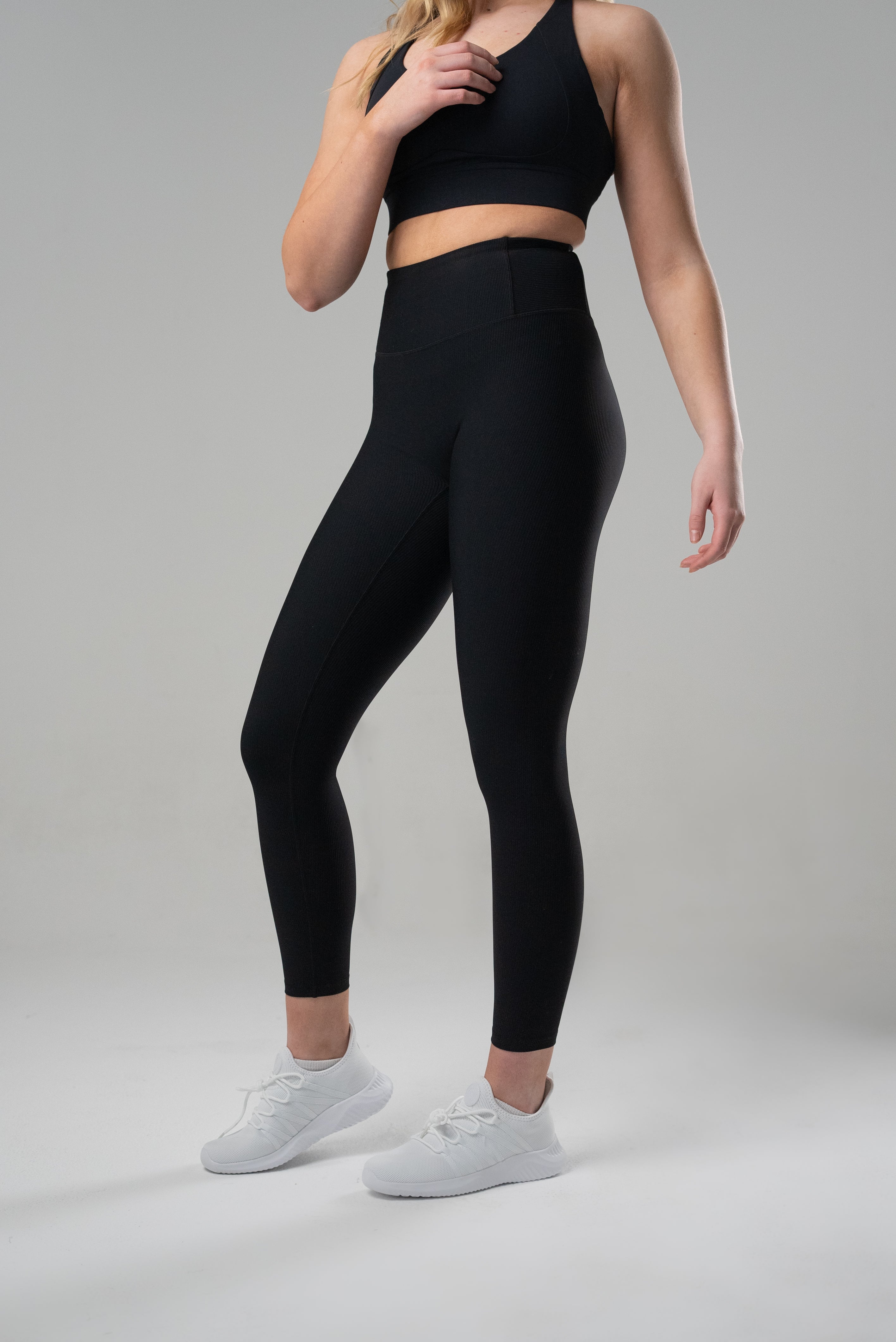 DYNAMIC devoted LITE legging