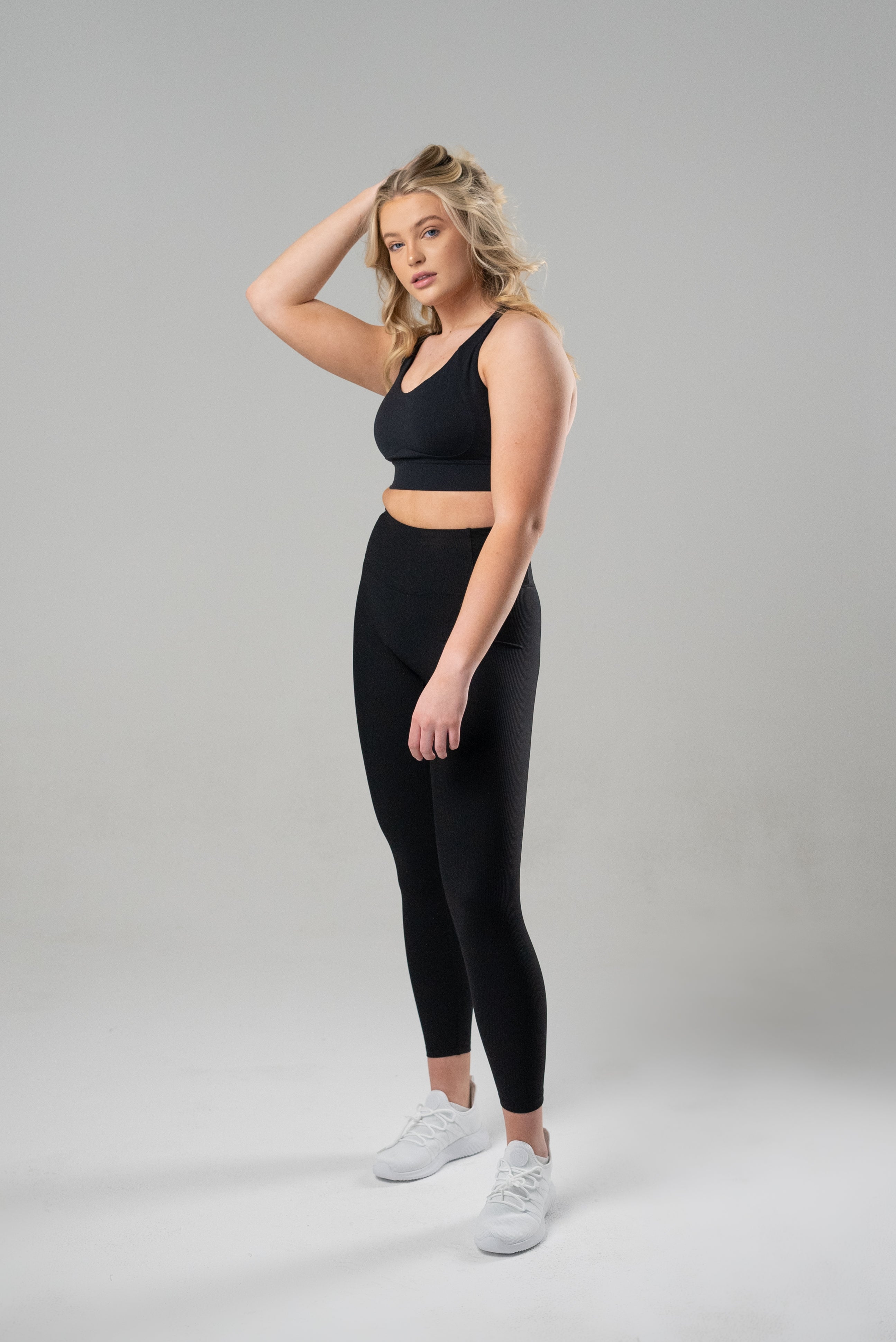 DYNAMIC devoted LITE legging