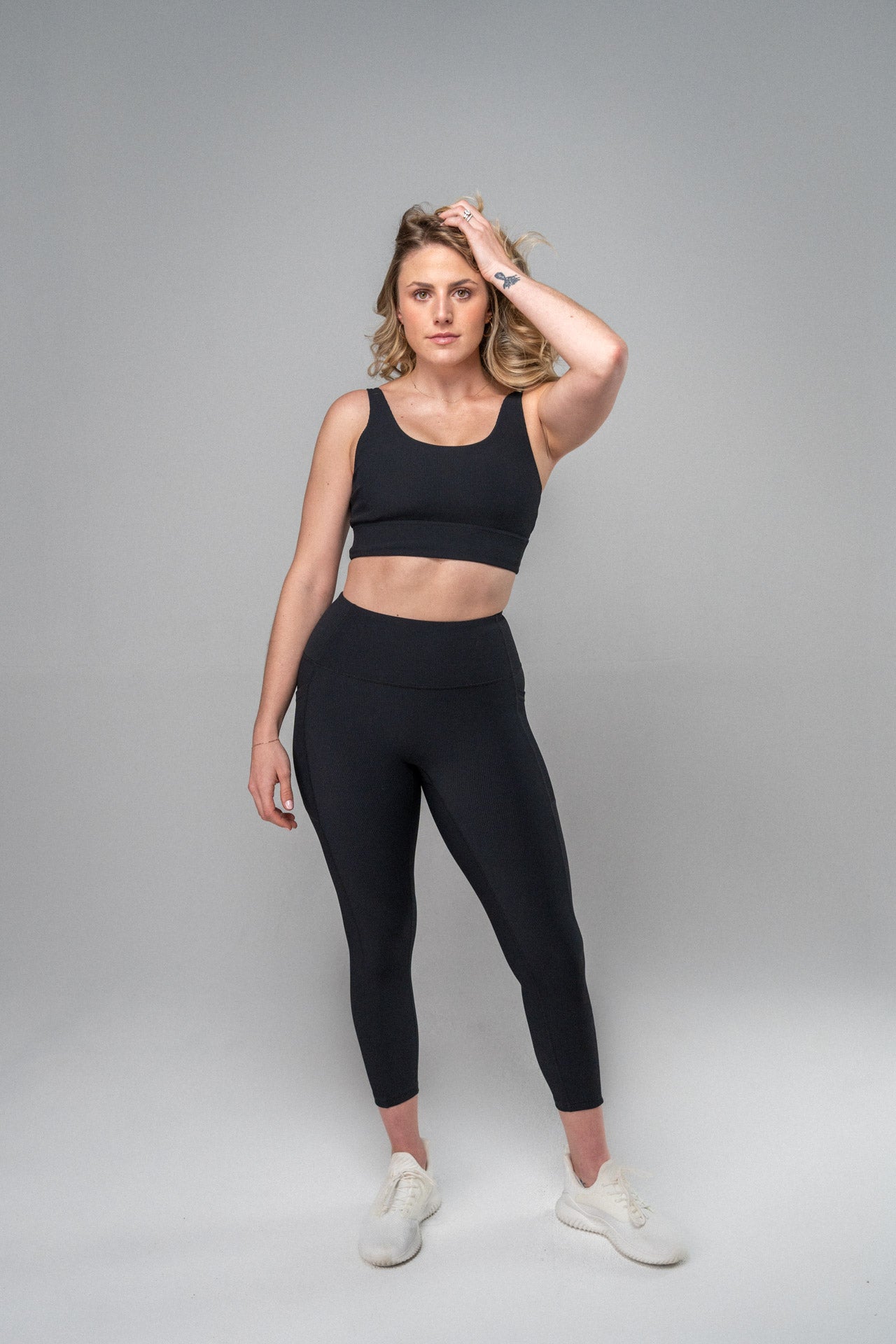 DYNAMIC devoted sports bra
