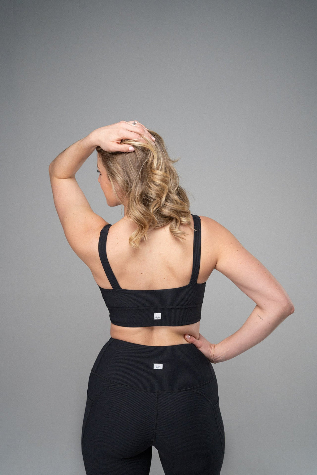 DYNAMIC devoted sports bra