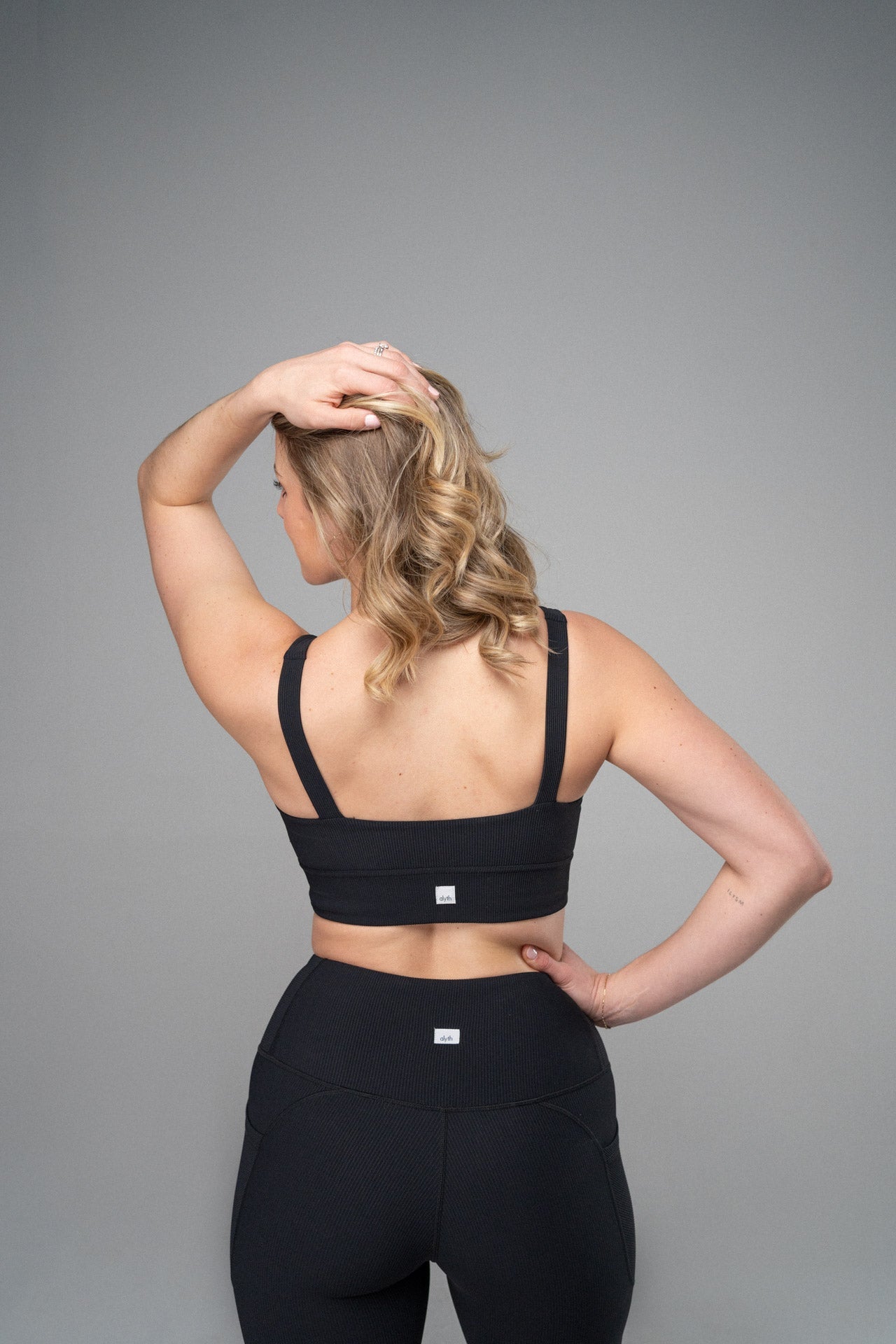 DYNAMIC devoted sports bra