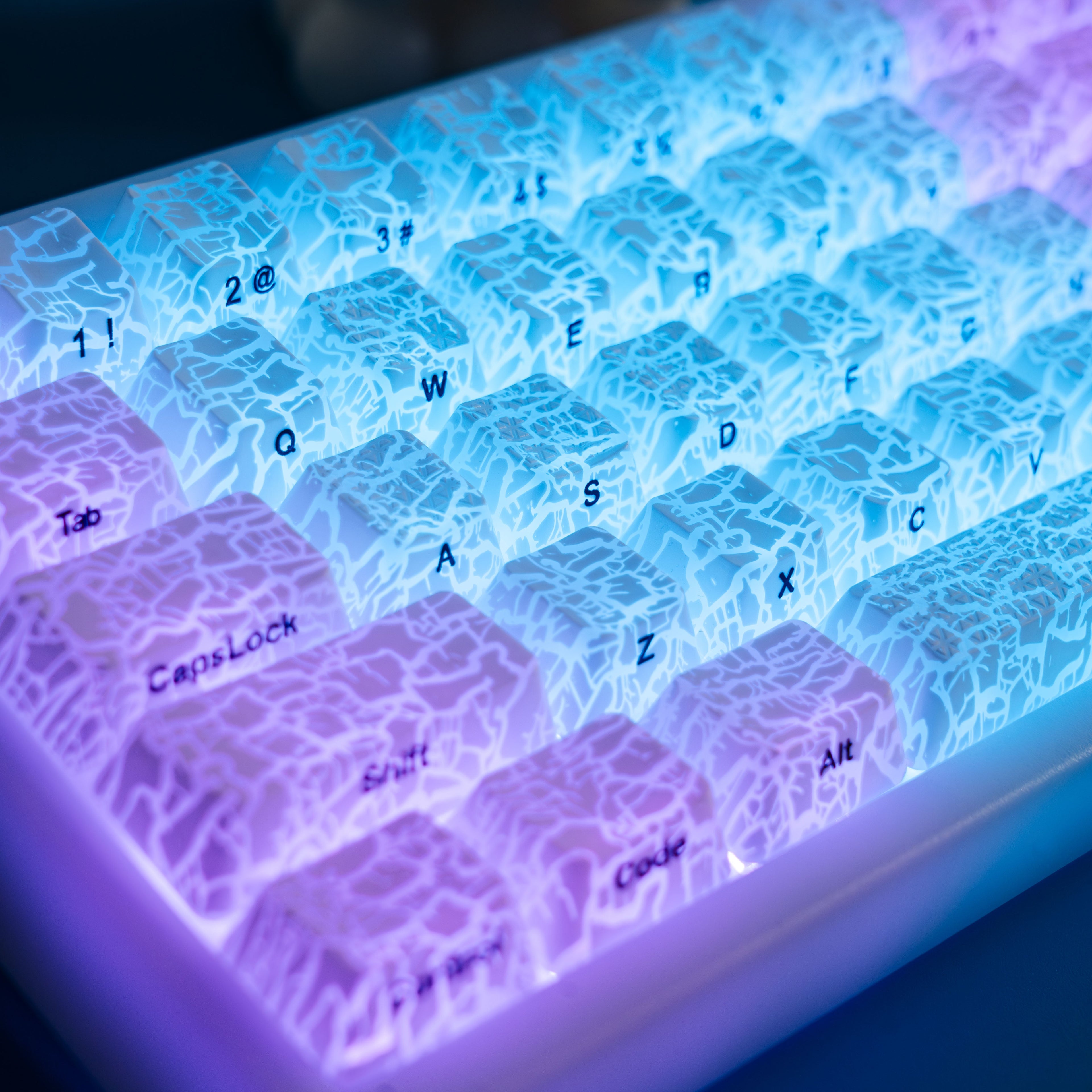 XVX Ice Crack series Pattern Shine-Through OEM Profile IMD-Tech Keycap Set