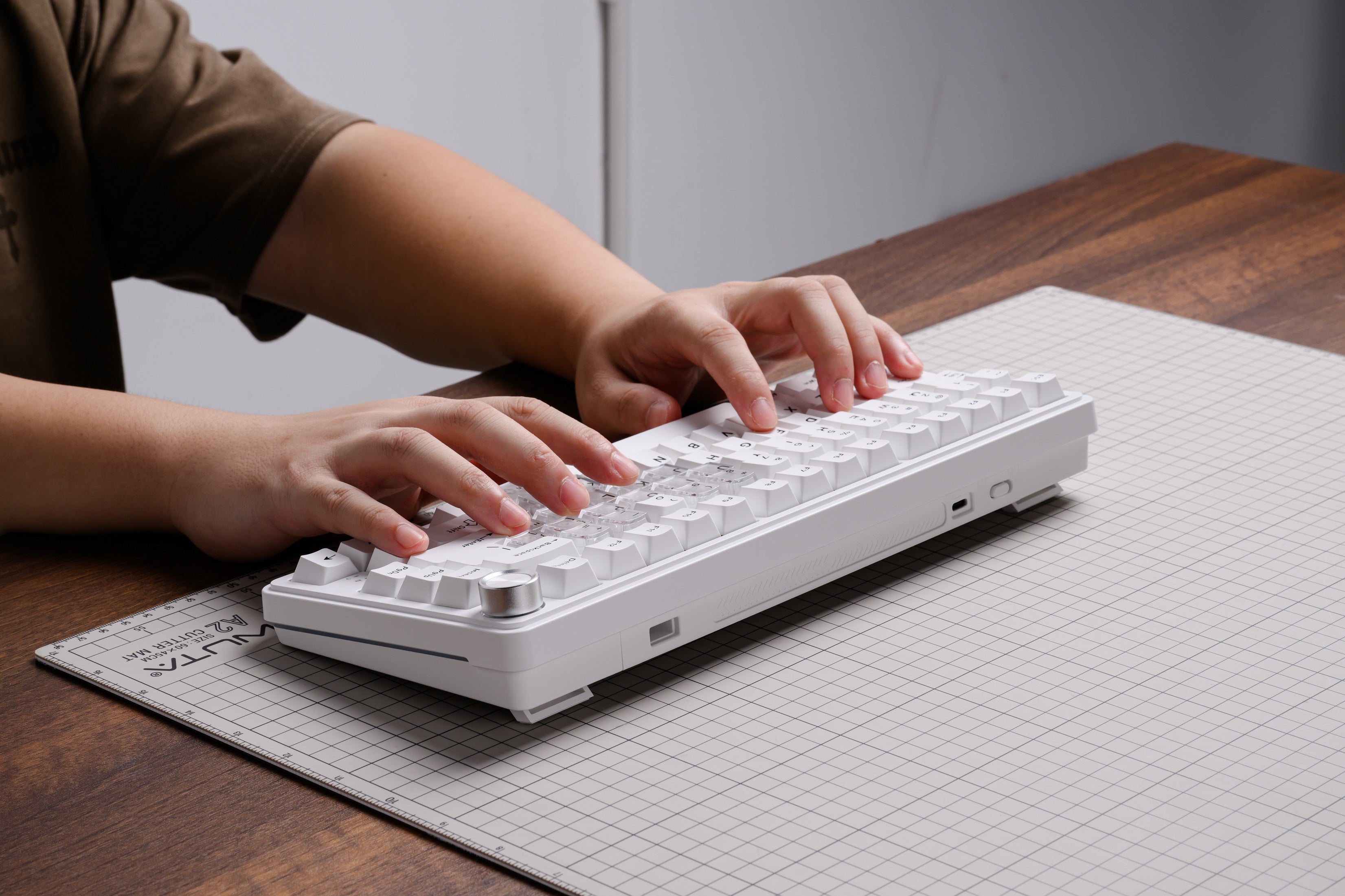 XVX M75 Lumina Tri-Mode 75% Mechanical Keyboard