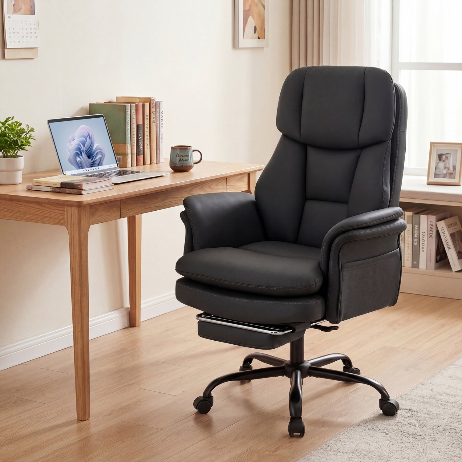 Big and Tall Office Chair with Retractable Footrest 500 lbs