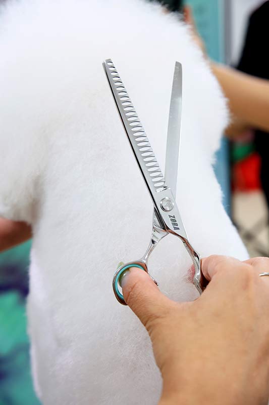 Zora Pet Grooming Chunker Shear - Model A-7526