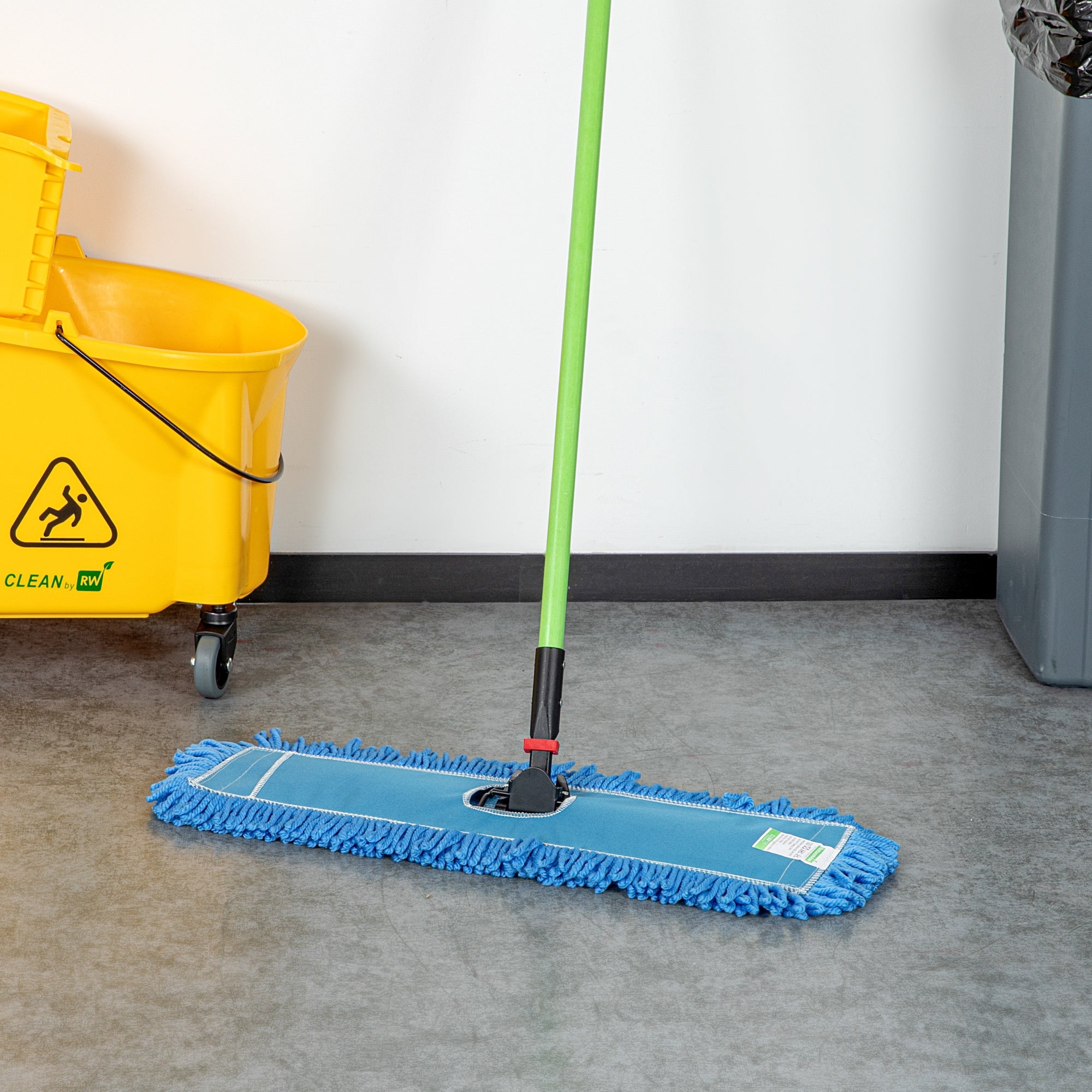 Clean Tek Professional Blue Microfiber Dust / Dry Mop Head - Looped - 24" - 1 count box