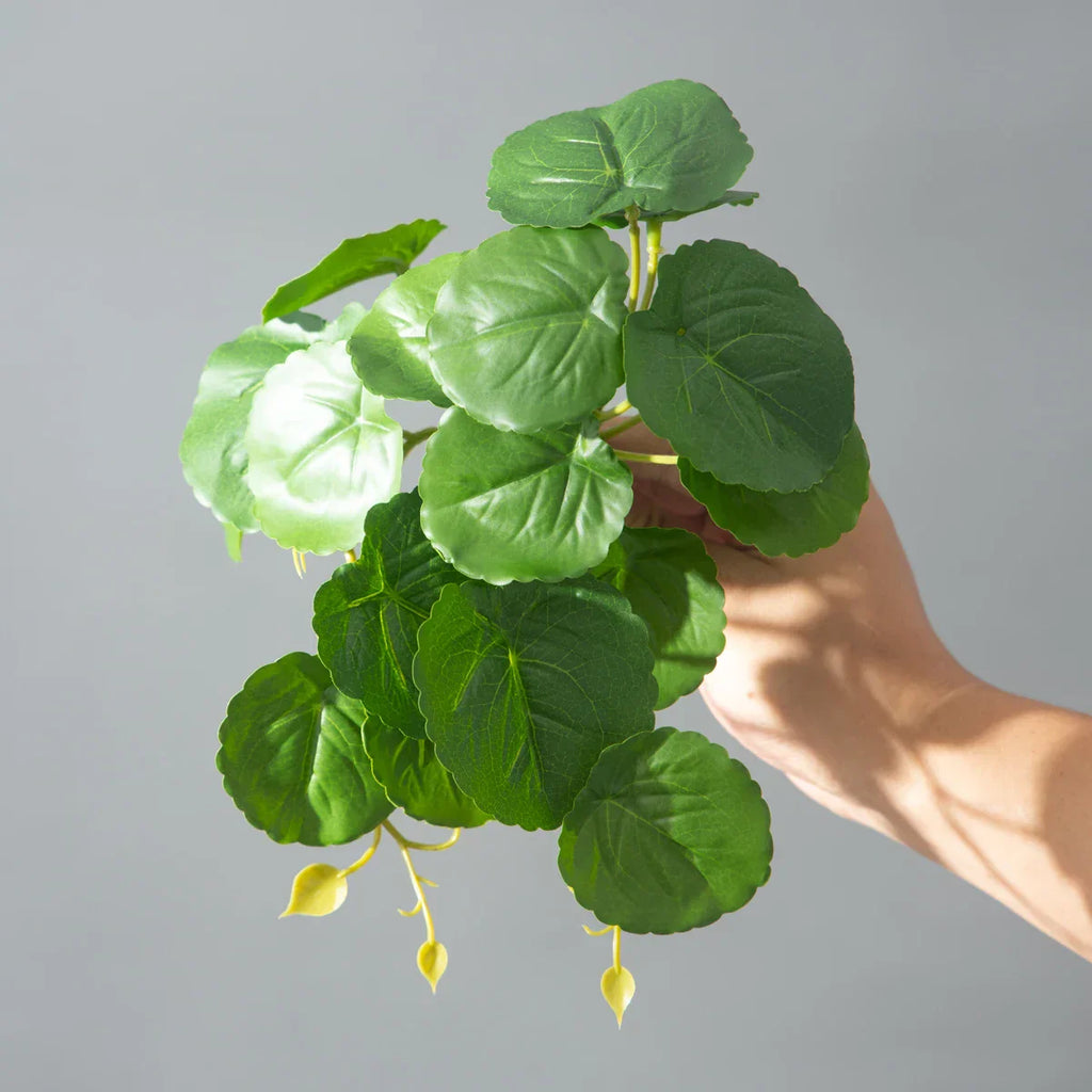 Dlight Decor 25cm Monstera Leaf Vine for Desktop and Holiday Decor