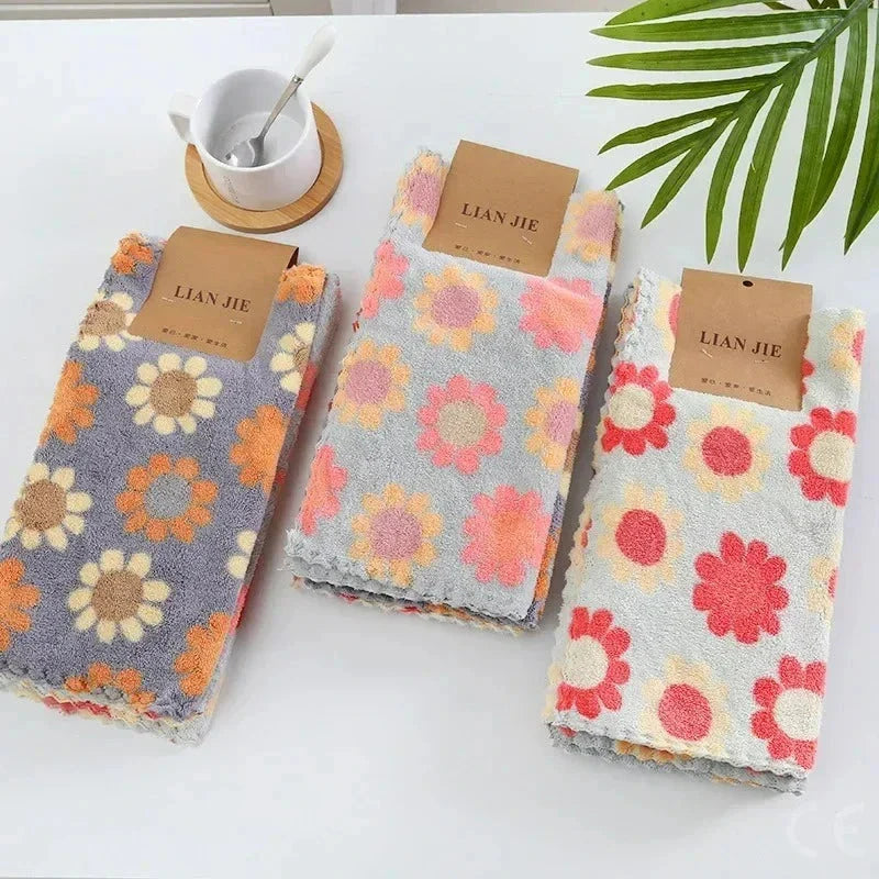 4PCS Cleaning Cloths – Soft Absorbent Coral Fleece Dish Towels