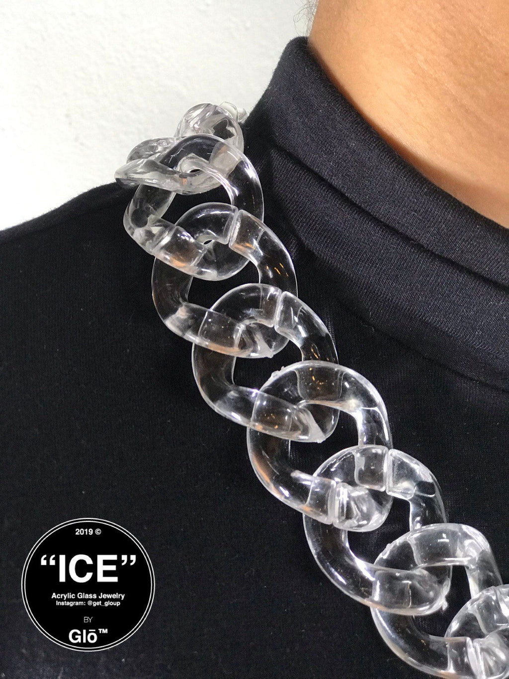 Clear XL Curb Link Necklace – Chunky Acrylic Glass Chain for Y2K Fashion, Streetwear & Bold Statement Style