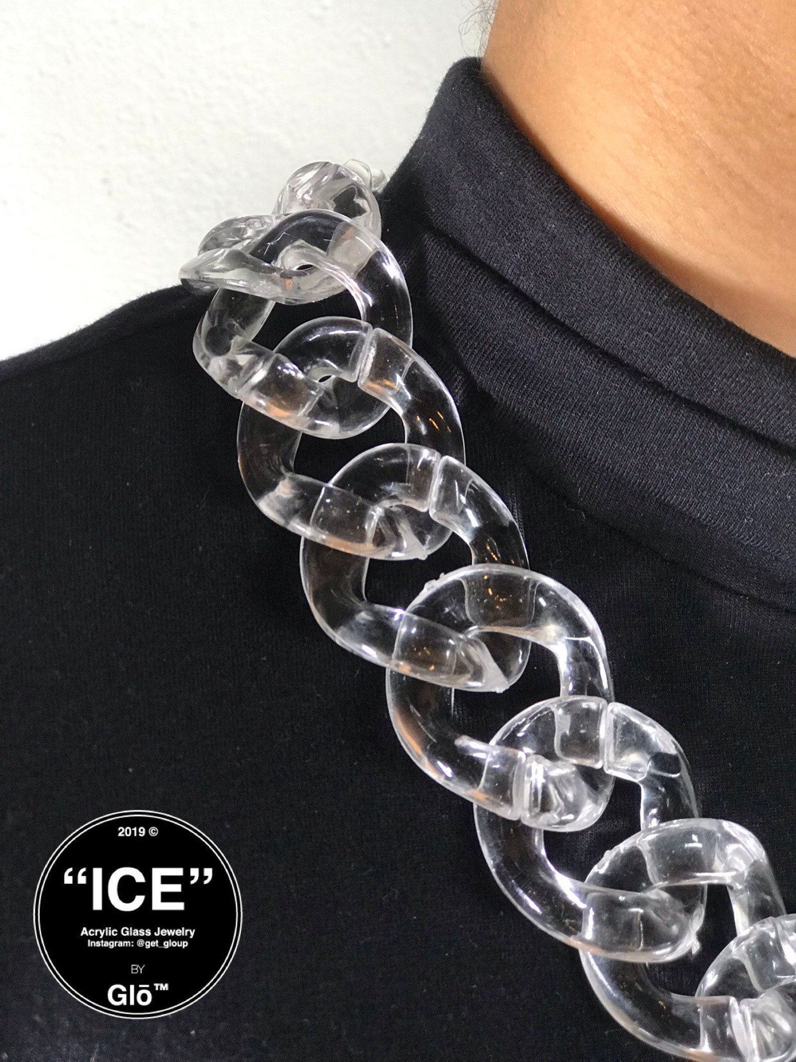 Clear XL Curb Link Necklace – Chunky Acrylic Glass Chain for Y2K Fashion, Streetwear & Bold Statement Style