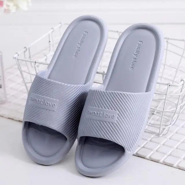 Cool New Slippers Women Summer Flip Flops Indoor Slippers Unique Design House Bathroom Non-slip Soft Flip Flops For Women