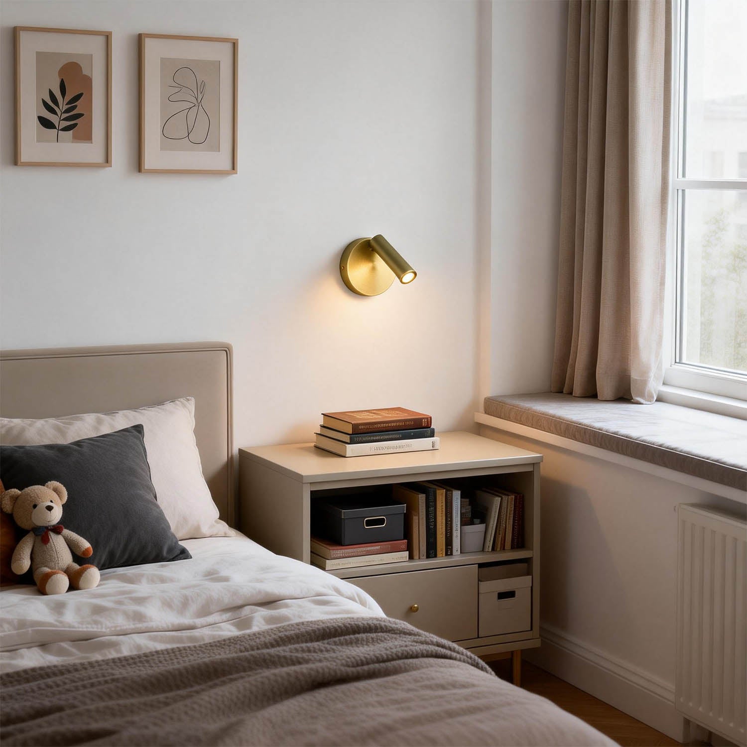 Davor Wall Light