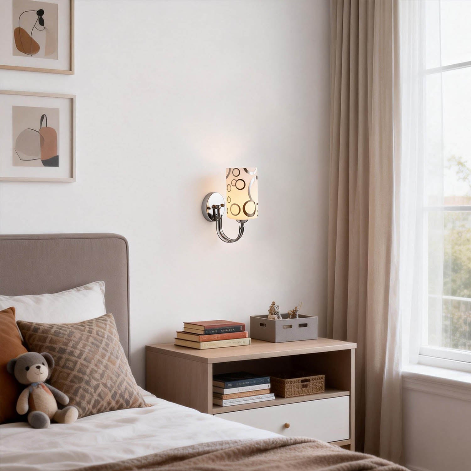 Kivon Wall Light