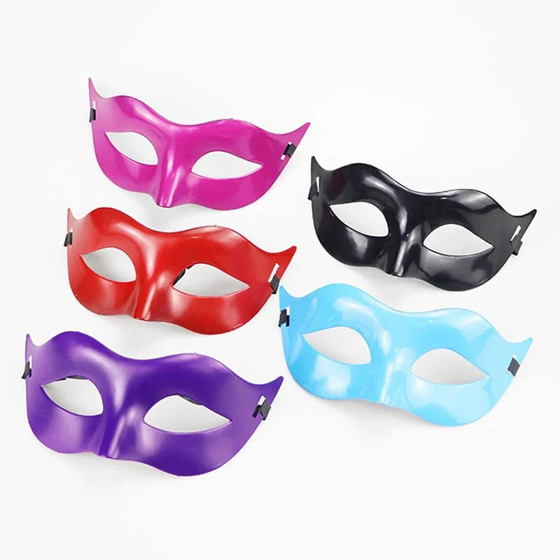 Masquerade Half Face Mask – Elegant Black & White Retro Design