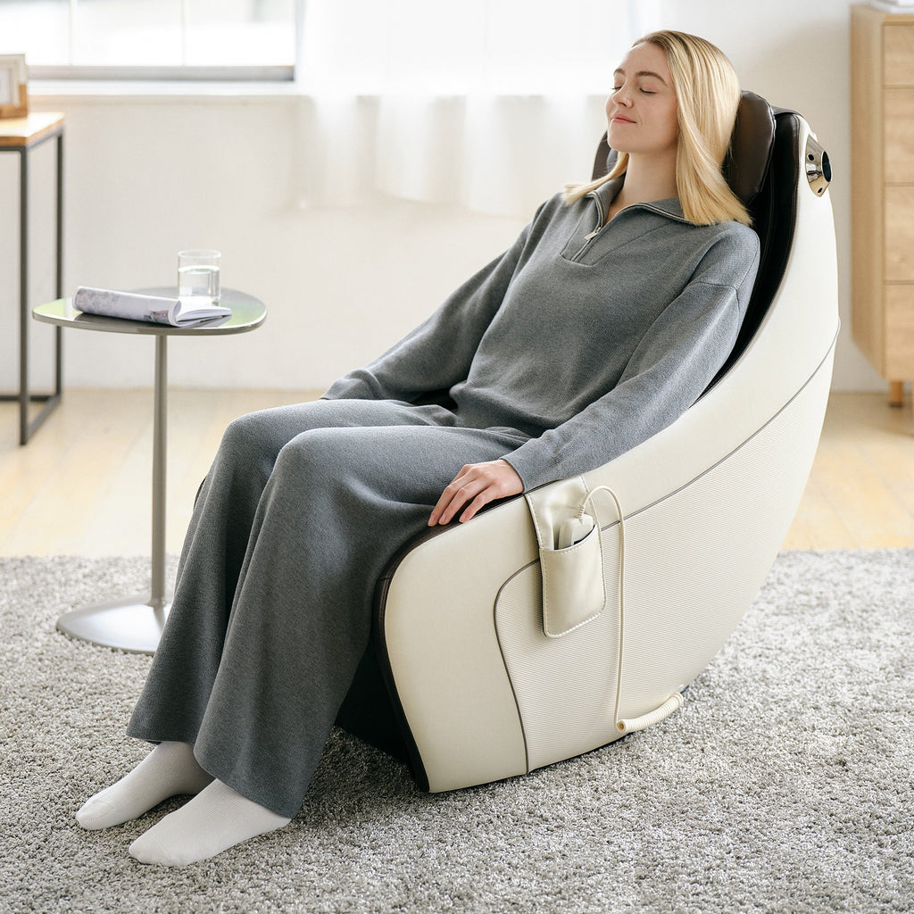 CirC - Premium SL Track Heated Massage Chair