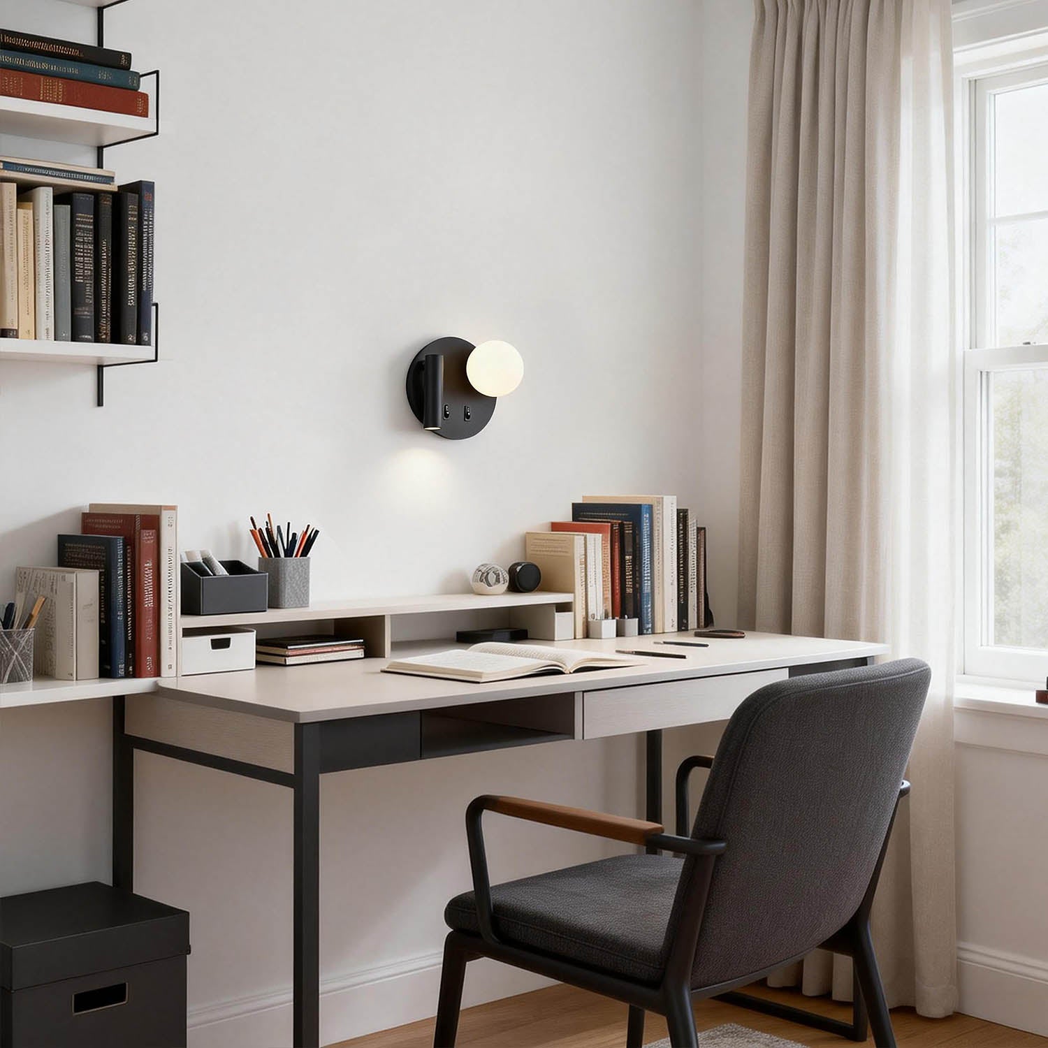 Zyvin Wall Light